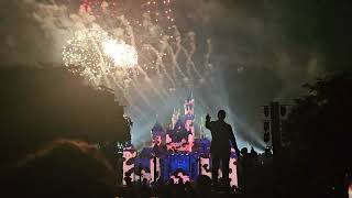 Halloween Screams Fireworks show at Disneyland 2024 2024 halloween disneyland disney fireworks [upl. by Ttcos]