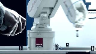 Mitsubishi Electric  Industrial robot RV2SDB 6 axis controlled with a Wii remote control [upl. by Enier]