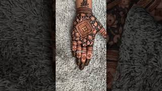 Simple mehandi design by mittzmehandi mehandi mehandiart mehandikadesign hennadesigns henna [upl. by Eihtur]