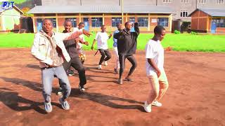 Averly Morillo  Mesias Dance Video  Ven Ven Ven Mesia Ven Aue Tu Pueblo Te Espera Rwandan Dance [upl. by Yeliah334]