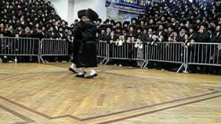 JEWISH RABBI pupa wedding rabbi special dancing with youngest son after chupah on street in brooklyn [upl. by Swetlana]