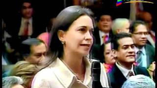 María Corina llama ladrón a chavez en cadena nacional [upl. by Paine]