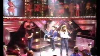 Kirsty MacColl  Theres a Guy Works Down the Chip Shop  TOTP 1981 [upl. by Olympie]