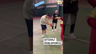 OTİZMLİ ÖZEL SPORCUM ERİM İLE KORT TENİSİ👏🥰👍🎾 [upl. by Greenebaum776]