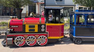 Magic Train at Woodbury Common Premium Outlets New York 🚂😀🇺🇸👍 [upl. by Nohsed]