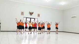 CRIMINALS  Improver Line Dance  Choreo by HP Low amp Babs Low  ALL UK   Oktober 2024 [upl. by Battat]