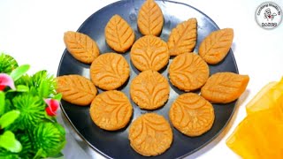 ঘরে থাকা ৩৪ টি উপকরনে তৈরি নারকেলের সন্দেশ  Coconut sandesh  Narkel sandesh recipe [upl. by Buzz]