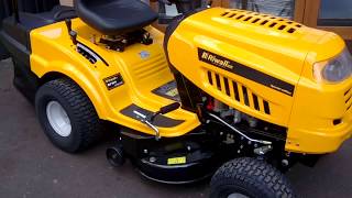 Lawn mower Tractors Riwall PRO RLT 92 H Starting the engine [upl. by Neiht]