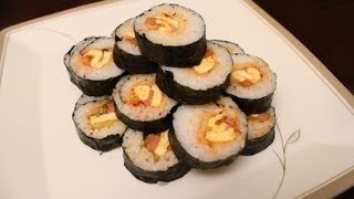 How to Make Kimchi Spam Kimbap 김치 스팸 김밥 [upl. by Kuth]