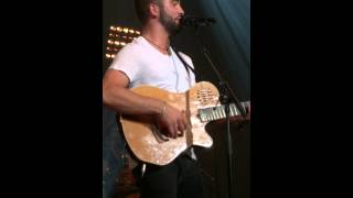 Kendji Girac  Bella Concert Paris [upl. by Sinclair]