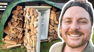 VERSTECKTER Kühlschrank im Holz  DIY [upl. by Ellimahs25]