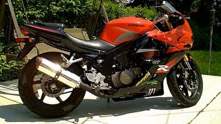 Hyosung GT250r  walk around  two brothers exhaust [upl. by Sandi]