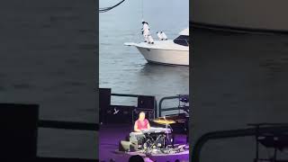 Alex Bugnon 82124 Aretha Amphitheater Detroit MI [upl. by Saw34]