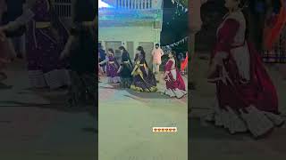 રાસ ગરબા ગુજરાતી navratri spacial short video nvratrispecial dance trending gujratigarbadance [upl. by Marou]