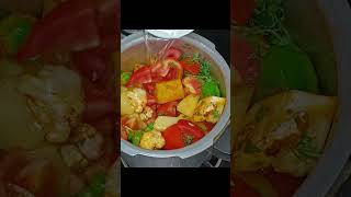 Mumbais famous street style Pav Bhaji in pressure cooker pavbhaji shorts short subscribe food [upl. by Schwejda]