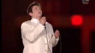 KD Lang  Hallelujah LIVE at the Winter Olympics 2010 [upl. by Nwahsit]