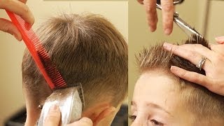 HOW TO CUT BOYS HAIR  Taper Fade Haircut with No attachments [upl. by Esilanna]