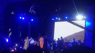 Pehla Nasha Pehla Khumar  Sadhana Sargam and Udit Narayan Live  quot Eternal Hits of Jatin Lalit quot [upl. by Toshiko144]