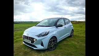 Hyundai i10 Review [upl. by Beryle]