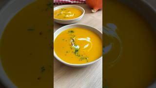 Kürbissuppe mit Kokosmilch  Familienkostde Rezept rezept einfachlecker kürbis [upl. by Yeldar]