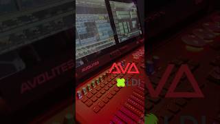 Avolites D7 Innovación y control total de la iluminación en LDI Las Vegas 2024 [upl. by Nywnorb]