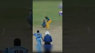 Sachin Tendulkar BRILLIANT TIGHT Bowling vs Australia [upl. by Alamac]