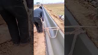 Making process of molded cement ditches [upl. by Yldarb]