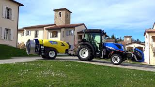 Lavorazioni in vigneto con New Holland Esource [upl. by Wieche707]