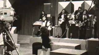 LOS GALOS  SIN UN ADIOS  1972  Canta Lucho Muñoz [upl. by Duval]