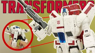 The First Commander Class Figure  transformers Siege Commander Class Jetfire [upl. by Nehtan301]