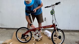 Dahon Folding Bike Unboxing And Assembly [upl. by Slater762]