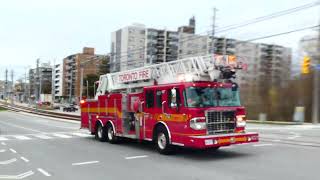 Toronto Fire A221 Responding [upl. by Weitzman]