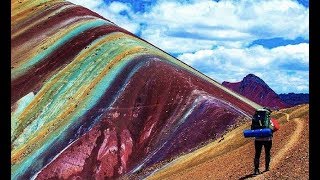 La montaña Vinicunca o arcoíris Cusco  Atractivo turístico [upl. by Nodnil]