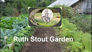 Efortless Gardening with the Ruth Stout Method [upl. by Harim]