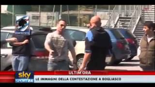 ULTRAS SAMPDORIANI SCHIUMANO CONTRO LARROGANTE MISTER CAVASIN [upl. by Lennaj431]