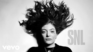 Lorde  Liability Live On SNL2017 [upl. by Lontson]