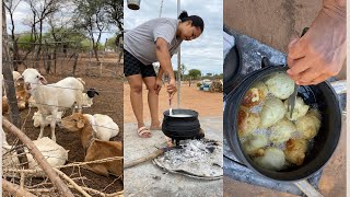 Vlogmas Episode 05  Village Vlog  Namibian YouTuber  Vicky Mwanandimayi [upl. by Essile227]