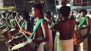 Thayambaka melam  beautiful performance  Chendamelam [upl. by Hareenum]