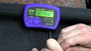 Peak Electronics ESR70 ESR amp Capacitance Meter [upl. by Esirahs]