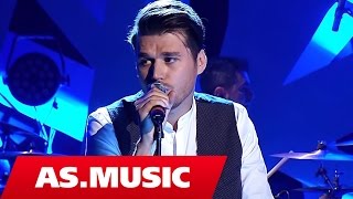 Alban Skenderaj  Njehere ne jete  quotTingujt E Ditarit Timquot  Live Acoustic [upl. by Rebah]