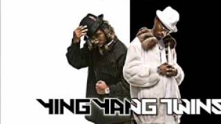 Ying Yang Twins Kick In Da Door Dem Bitches Scared  download lnk [upl. by Durrell]