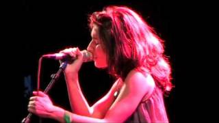 Laleh  Snö Live Götaplatsen Göteborg 2009 [upl. by Ettenuj]