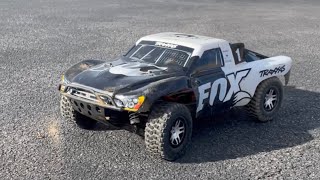 Urban Action  Traxxas Slash 4X4 VXL [upl. by Pyotr]