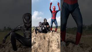 when venom challenges spiderman and death by mistake venomdeath spiderman funny games [upl. by Willi]