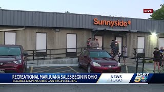 Customers line up for first recreational marijuana sales in Ohio [upl. by Armahs976]