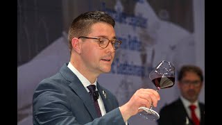 Meilleur sommelier de France  La finale du Breton Mikael Grou en poste au Beau Rivage à Genève [upl. by Erdua]