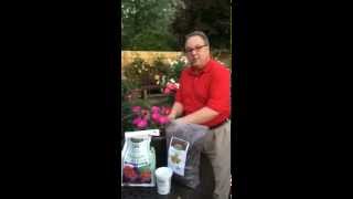 Jobes Organics Fertilizer Container Garden Throwdown 2014 [upl. by Nortad]