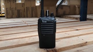 Overview of the Icom ICF27SR Licence Free ShortRange PMR446 Radio [upl. by Faunie]