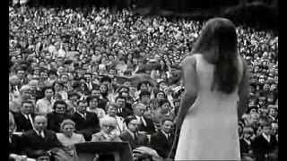 Dalida  Non Live à Sablé Juin 1972 [upl. by Heer]