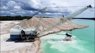 Walking Dragline Excavator Massive Machine in Action [upl. by Eidnas]